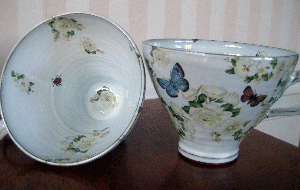 Tekopp Rosenälva Vit - Anna Keramik