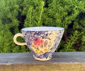 Tekopp Blå Undulater med Rosor - Anna Keramik