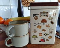 Rektangulär burk Swedish Fika - 500 g (2:a sortering)